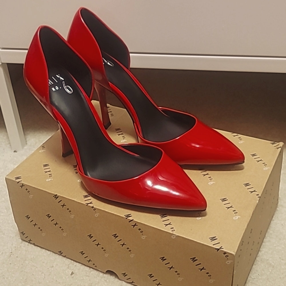 💄Red Super Sexy Pumps 9.5M